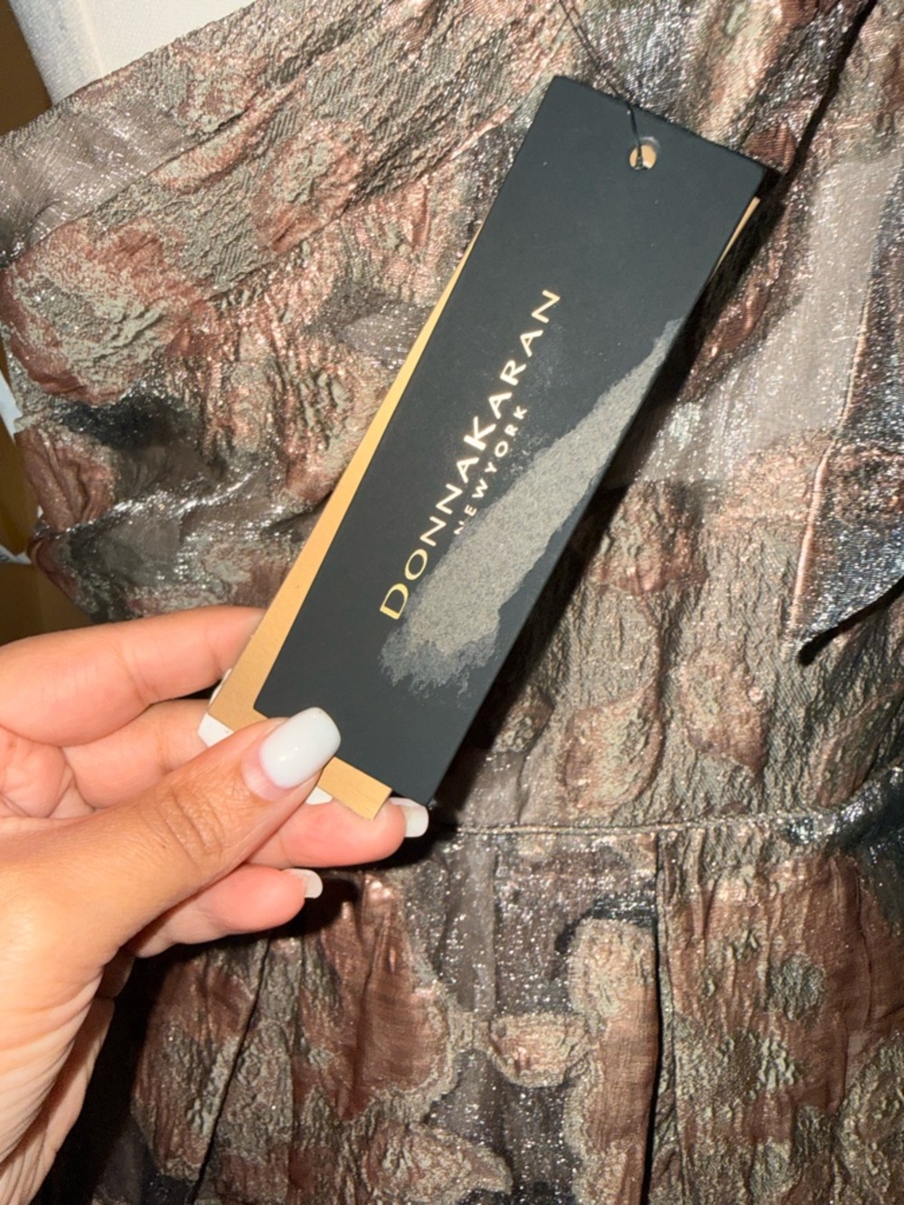 Donna Karan NY Metallic Jacquard One Shoulder Bow Gown Bronze Size 2,4,12 NWT - Picture 2 of 2